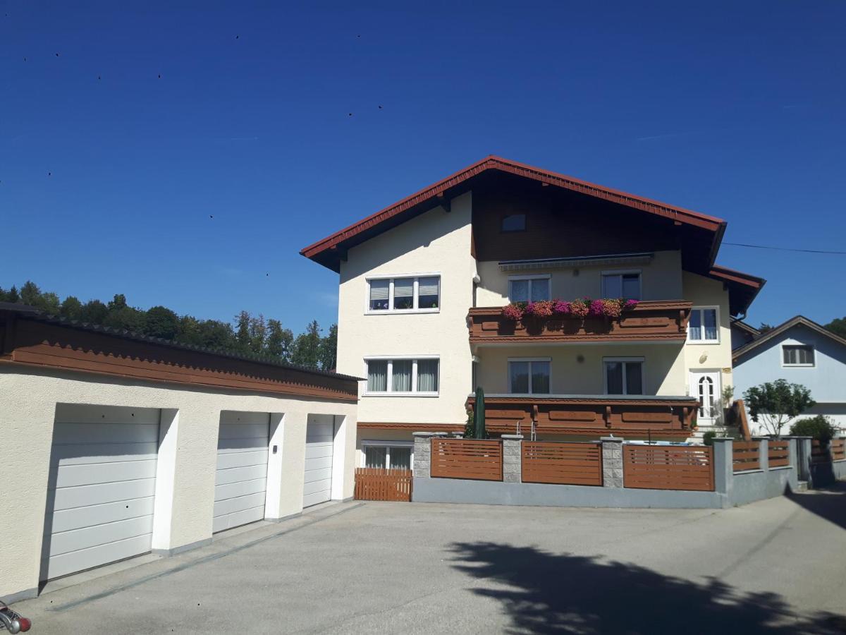 Huettner * Gmunden